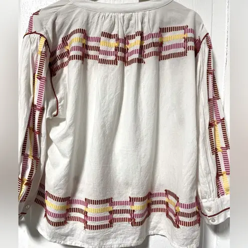 Roller Rabbit embroidered white top with button sleeves size small