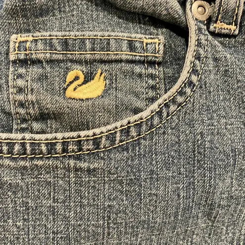 Gloria Vanderbilt Distressed Denim Shorts