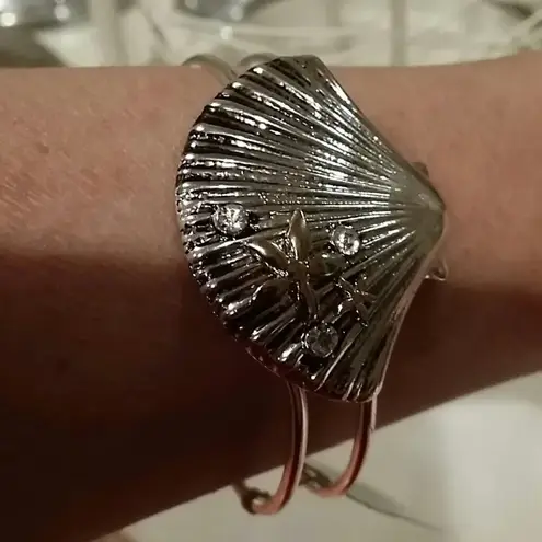 Periwinkle by Barlow Bracelet EUC Silver