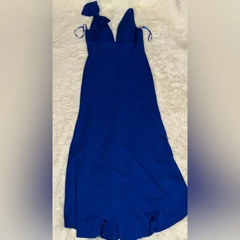 Mac Duggal NWOT Bow Royal Blue Shoulder V-Neck Gown sz 2