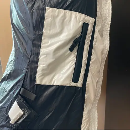 SAM. winter coat in white size S