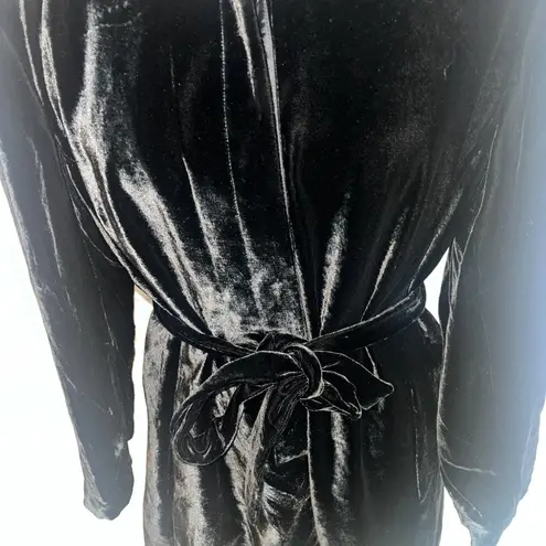 Amanda Smith Women’s Black Velvet Silk Blend Belted Shirt Jacket Dark Academia