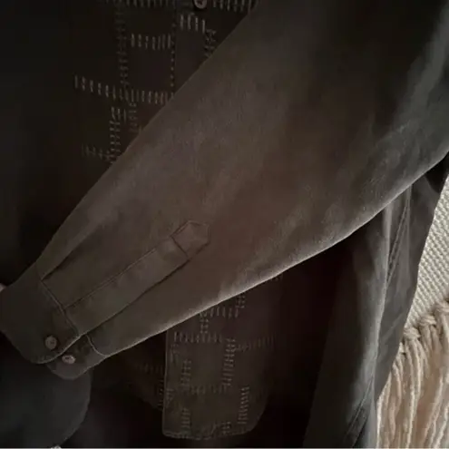 Claiborne Suede Shacket Top Size Large Brown