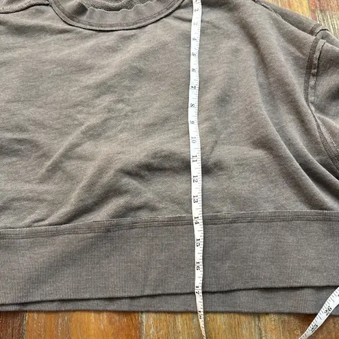 Women's LaBiz Brown Crew Neck Cropped Sweatshirt Small