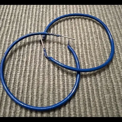 4 pair of blue earrings hoops studs and dangly gently used