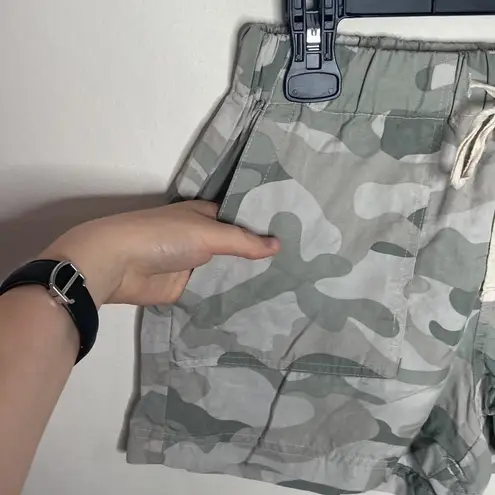 Thread and Supply  pastel camo lyocell drawstring patch pocket mini shorts size S