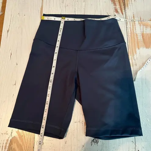 Everlane  Perform Bike Activewear Exercise Shorts Blue Size Small