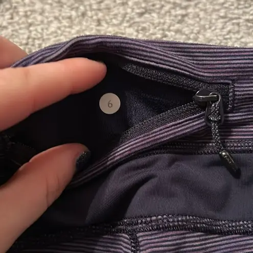 Lululemon -Run: Inspire‎ Crop II-Sz 6 -Wee Are From Space Deep Indigo - Image 6