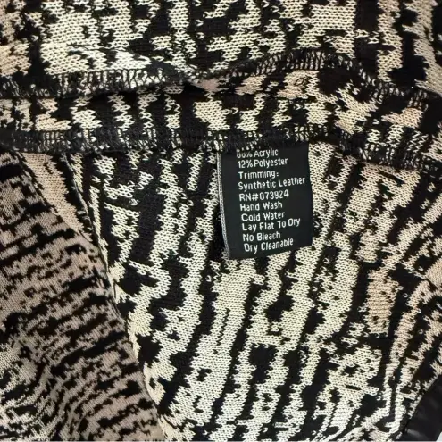 Misook Heritage Fit Blazer Size XL Black Cream Metallic