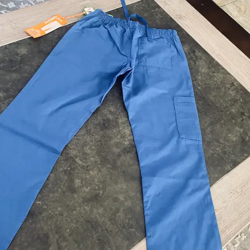 Landau Essentials Scrub Pants for Women: 9 Pockets, Modern Tailored Fit, Drawstring / Elastic Waist, Straight Leg 8380 Blue Size XXS