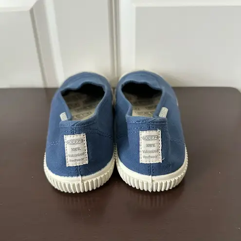 Keen Women’s Blue Maderas Canvas Slip-On Loafers Size 9
