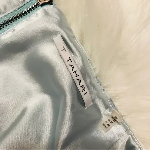 T Tahari  reptile print pencil skirt size 12