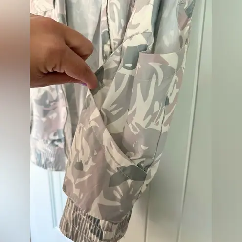 Avia Women's Lightweight Trail Cargo Vest, Size 3X