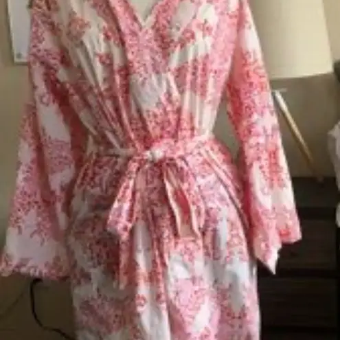 Anthropology Plum Pretty Sugar Kimono style Robe Pink White Floral Belted Size S
