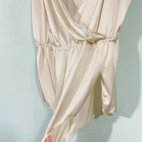 Vtg Wonder Maid Cream Satin Sweetheart Neckline Bodysuit Size 32 Union USA Made