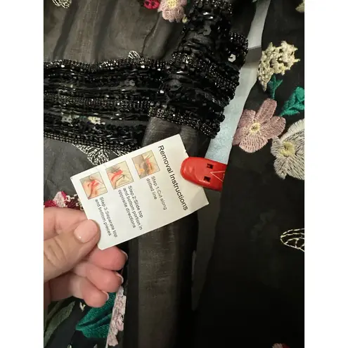 Mac Duggal Embroidered Bishop Sleeve V-Neck Flowy Gown