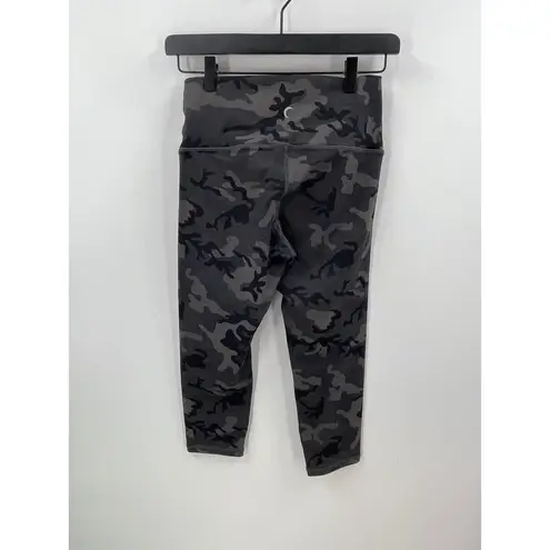 Zyia Forest Camo Luxe Hi-rise Capri 20" Size 4
