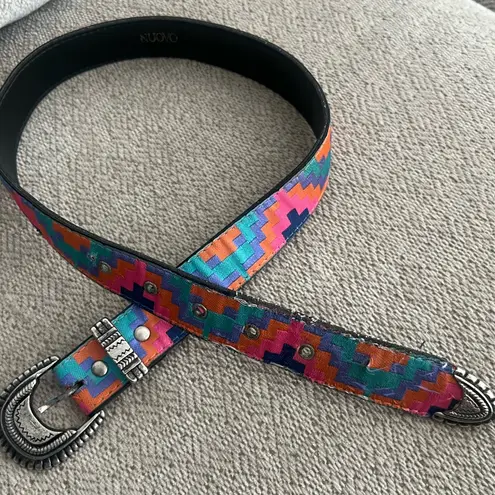 Vintage novo Colorful Striped Women's Belt Pink