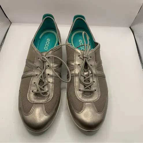 Ecco Women's  Metallic Leather/Mesh Lace Up Comfort Shoes Sz 40 EU (9 US)