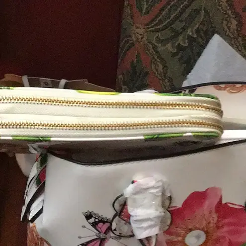 LE MIEL 3 in 1 Shoulder bag 1 Crossbody bag double zip wallet White