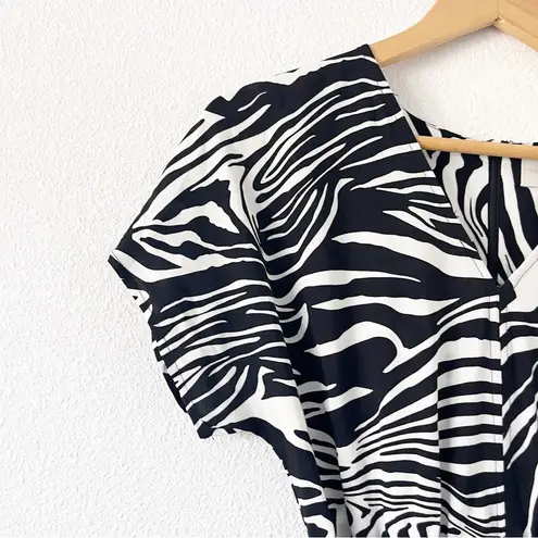 Anthropologie Corey Lynn Calter V