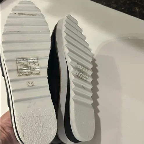 Olivia and Kate faux leather metal stud embellished ladies VEGA loafers 8.5 White