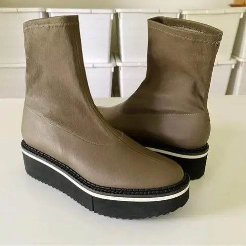 Clergerie Paris Berta Leather Flatform Boots Size 37 NWOB Taupe Retail $650 Brown