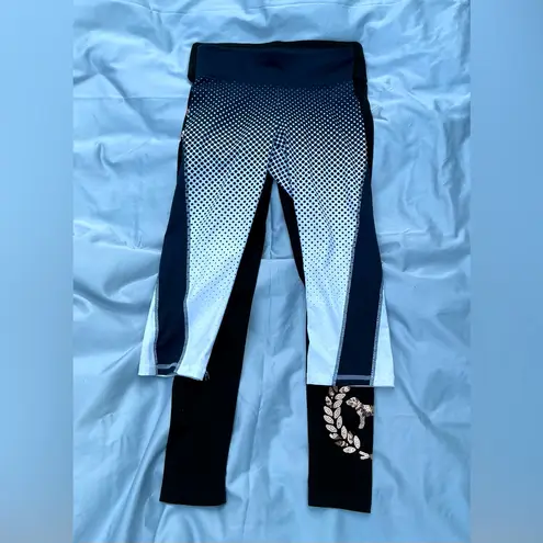 Victoria's Secret VS PINK and TOMMY HILFIGER leggings 🌷🌷