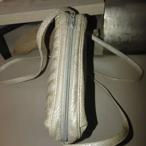 Sharif Vintage Crossbody Bag Snake Print Textured Design Zipper Closure 90s