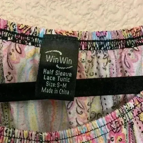 Win win Paisley half sleeve lace tunic sz s/m boho hippie casual y2k 90s concert