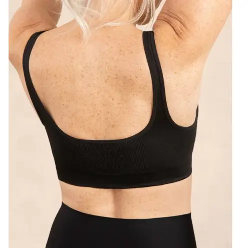 Truekind Everyday Throw