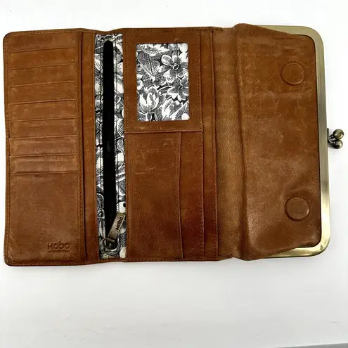 Hobo International Lauren Clutch Wallet Purse Floral Lined Leather Kiss Lock OS Brown