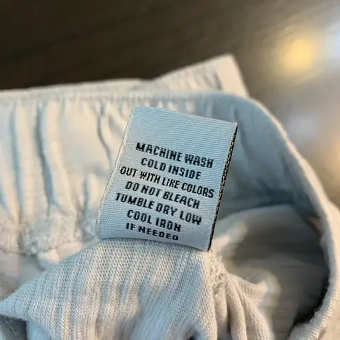 Escape by Habitat Clothes Womens Crop Pants Size M Resortwear Cruise Vacation Gray Size M