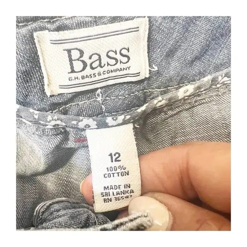 G.H. Bass & Co. Women’s Lightweight Denim Shorts Pockets Size 12 Blue