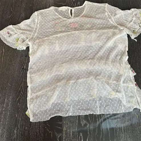 Grand & Greene Women's XL White Floral Embroidered Ruffle Blouse Short Sleeve