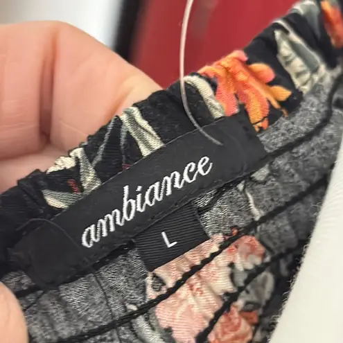 Ambiance Black and Pink Off