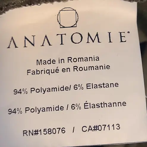 Anatomie Womens Chantal Moss Green Cropped Comfort Active Travel Pants Size M Size M