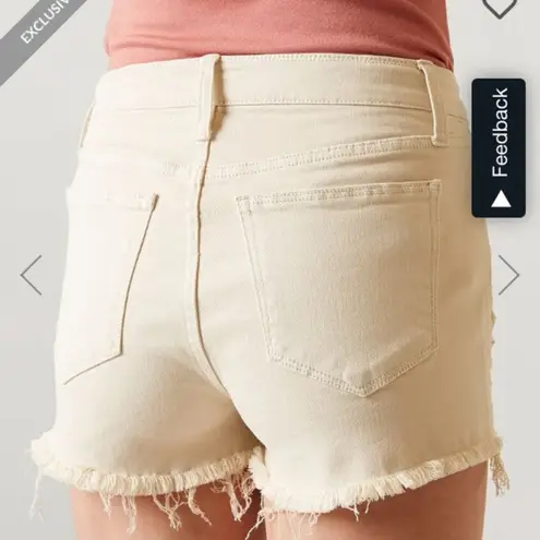 Daytrip  Refined Capricorn High Rise Cream Shorts thumbnail 3