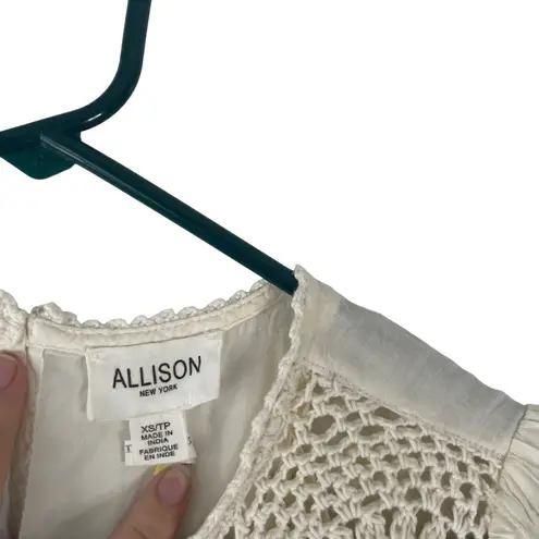 Allison New York Women's Size XS Cream Cotton Crochet Cottage Boho Top
