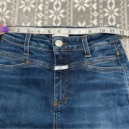 Anthropologie CLOSED Skinny Pusher 2021 Organic Cotton Made In Italy Size 23 Blue