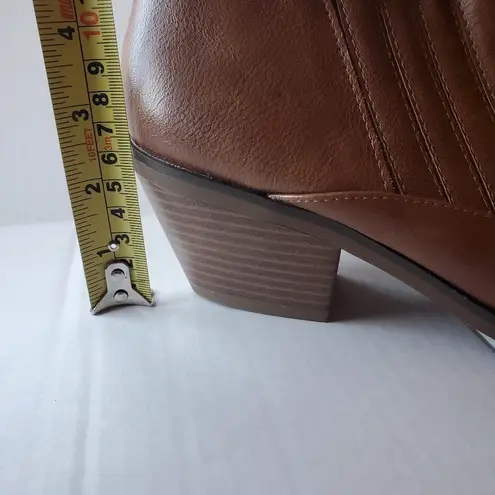 Roebuck & Co. Women 𝅺Freida bootie ankle high brown boots Size 9.5