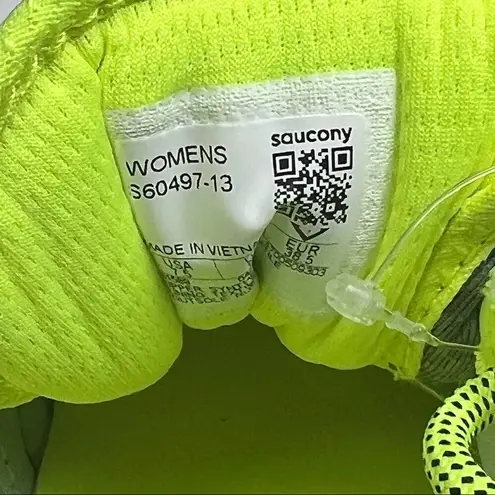 Saucony Womens Athletic Neon Jazz Triple Gray Citron Reflective Sneakers Sz 7.5