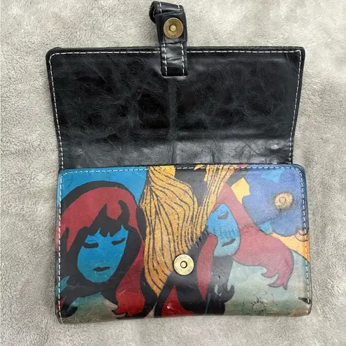 Patricia Nash 💋 Studded Leather Floral/Faces Trifold Wallet