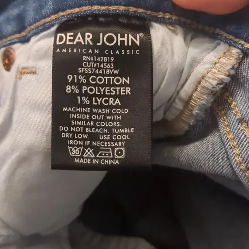 Dear John  shorts size 25