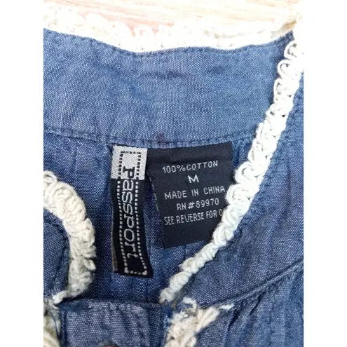 Passports Women's Denim Dress Sleeveless Blue Embroidery Size Medium