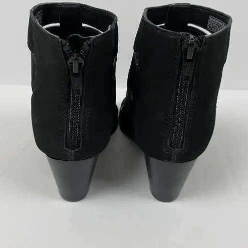 Vionic NIB  Women's Size 6.5 Harlow Black Gladiator Block Heel Sandals