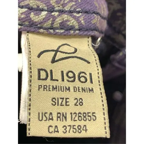 DL1961 006  4 way 360 stretch Emma denim damask legging size 28”