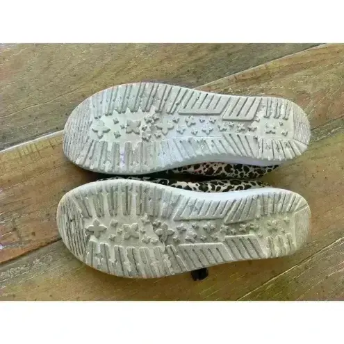 Corky's Kayak Leopard Slip On Women's Boat Shoe, size 8 Brown