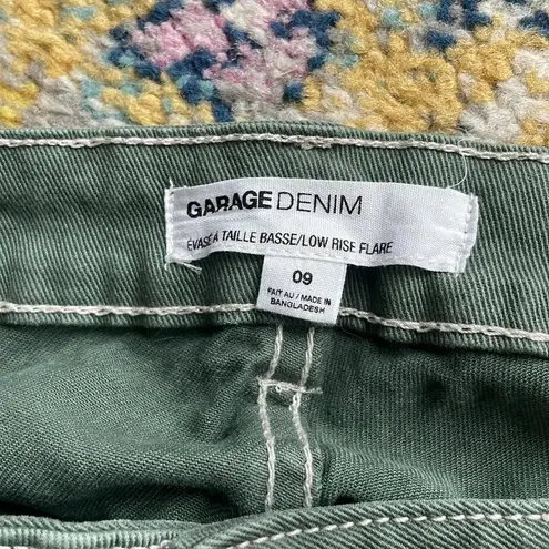 Garage  Denim Low Rise Flare Jean Moss green Junior size 9 Retro