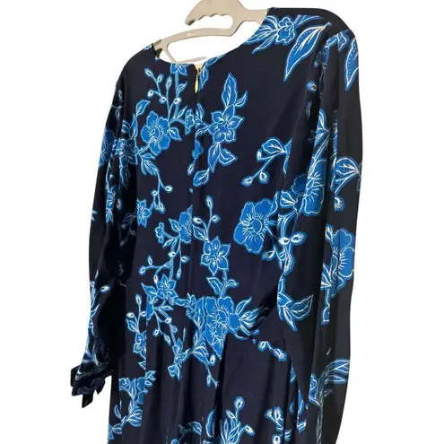 Draper James  Long Sleeve Dress Geranium Floral in Nassau Navy Tie Wrist - 6